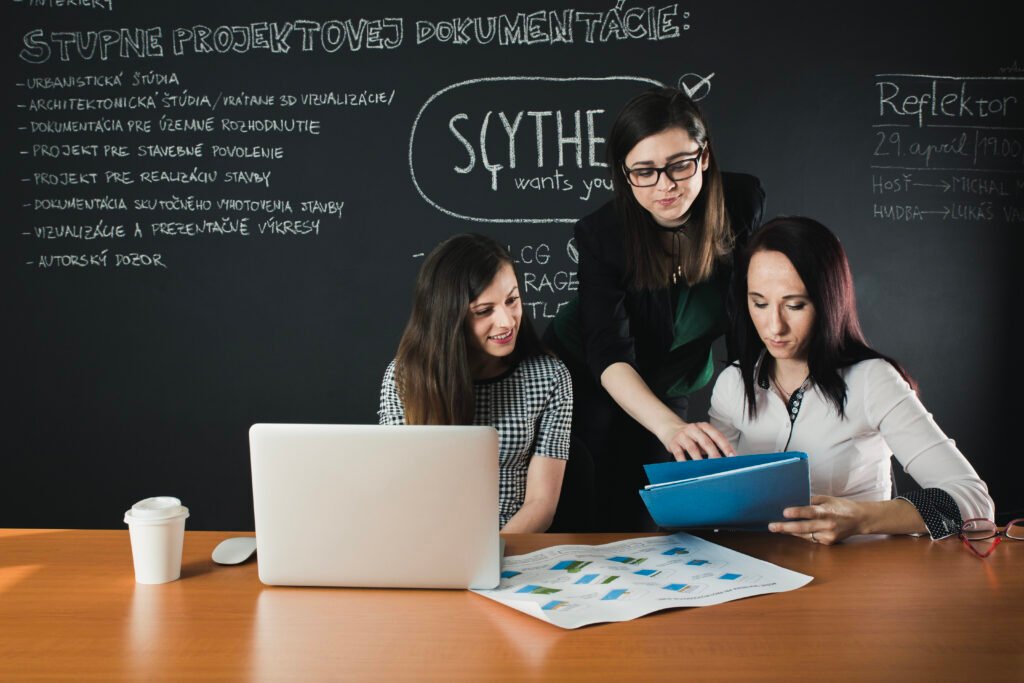 How Educational Institutes in Bhopal Can Attract Students with Digital Marketing